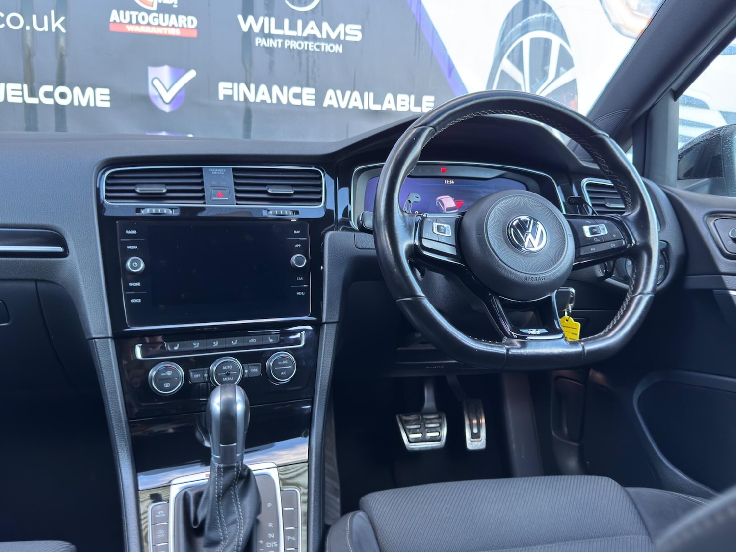 Used Volkswagen Golf 2017 for sale - 77081470: Photo 46