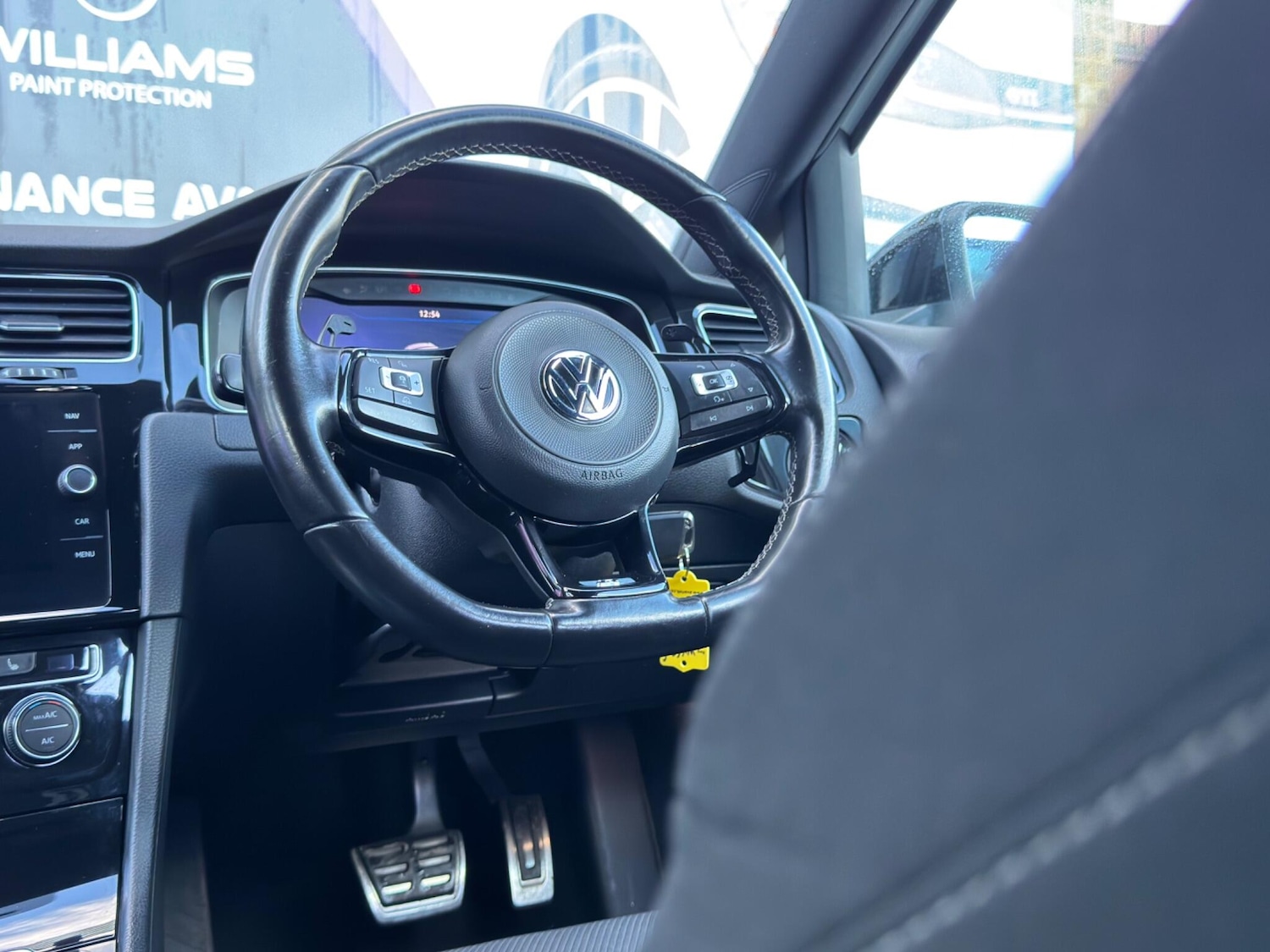 Used Volkswagen Golf 2017 for sale - 77081470: Photo 53