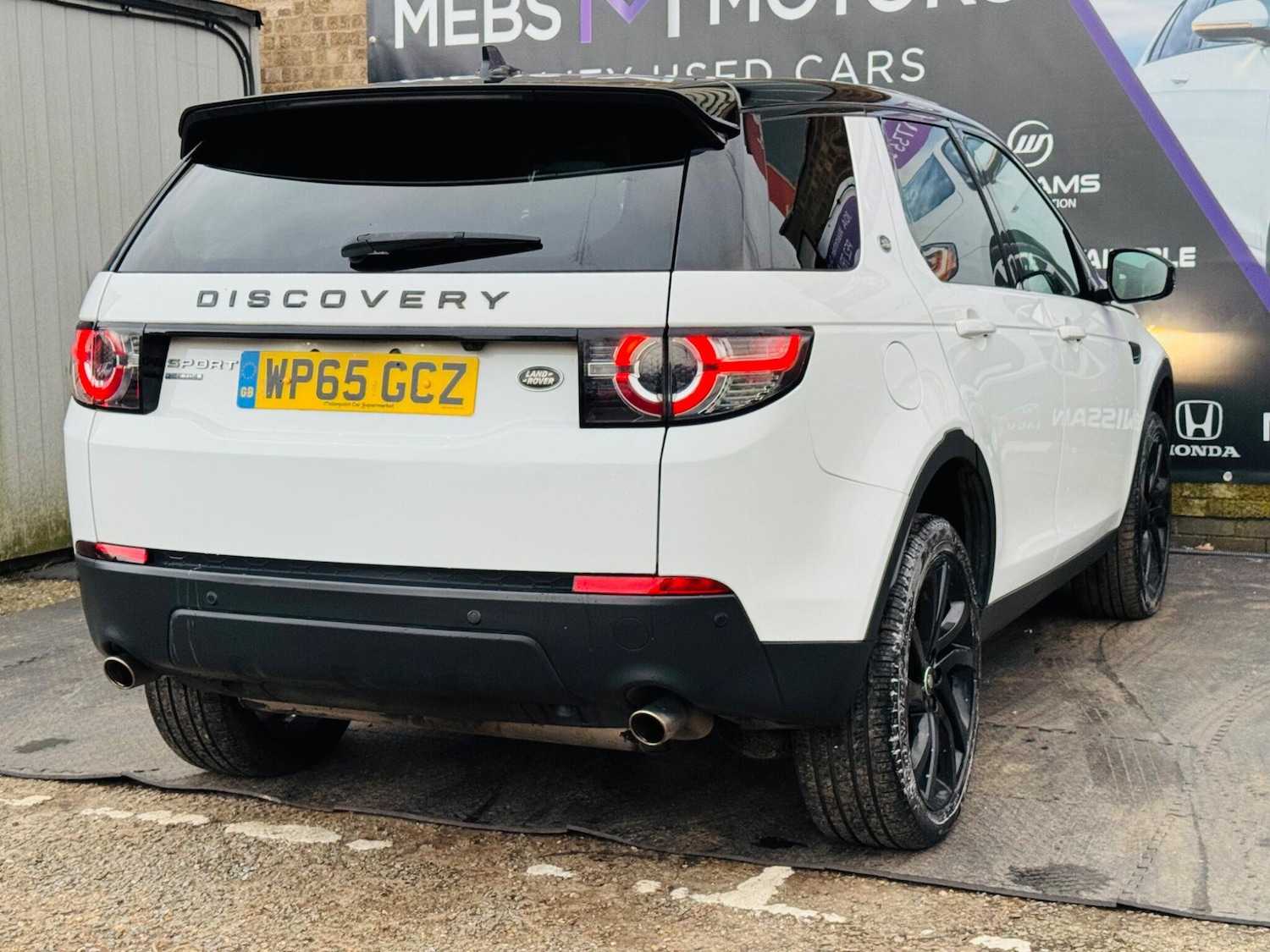 Used Land Rover Discovery Sport 2015 for sale - 77081299: Photo 22