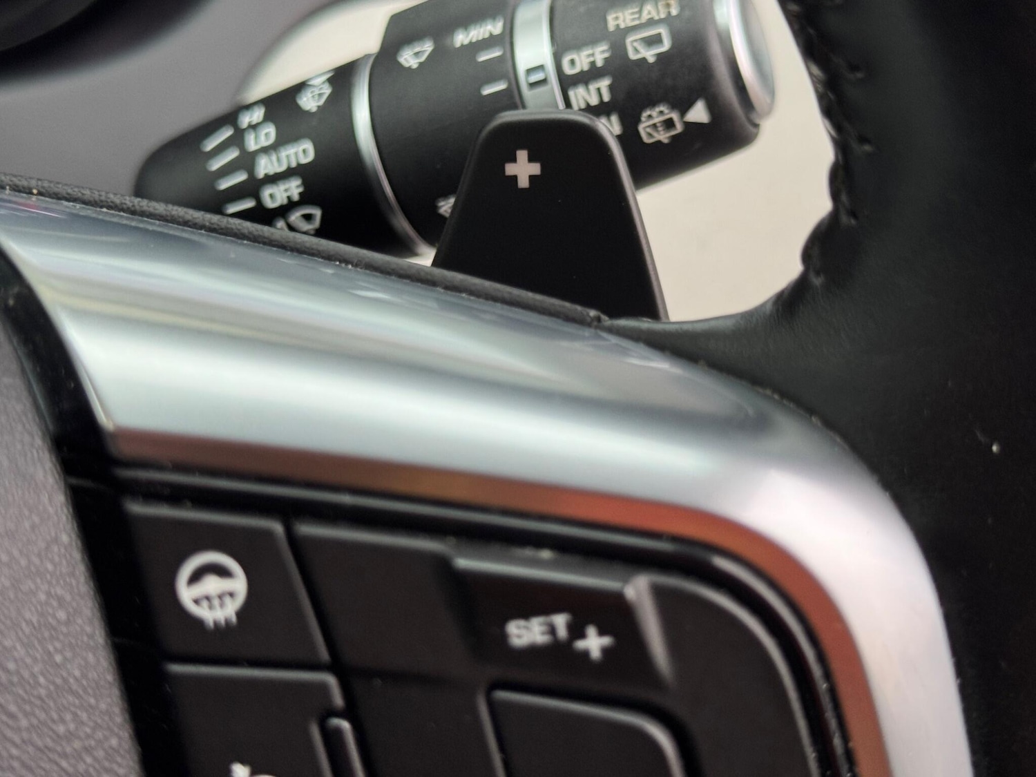 Used Land Rover Discovery Sport 2015 for sale - 77081299: Photo 34