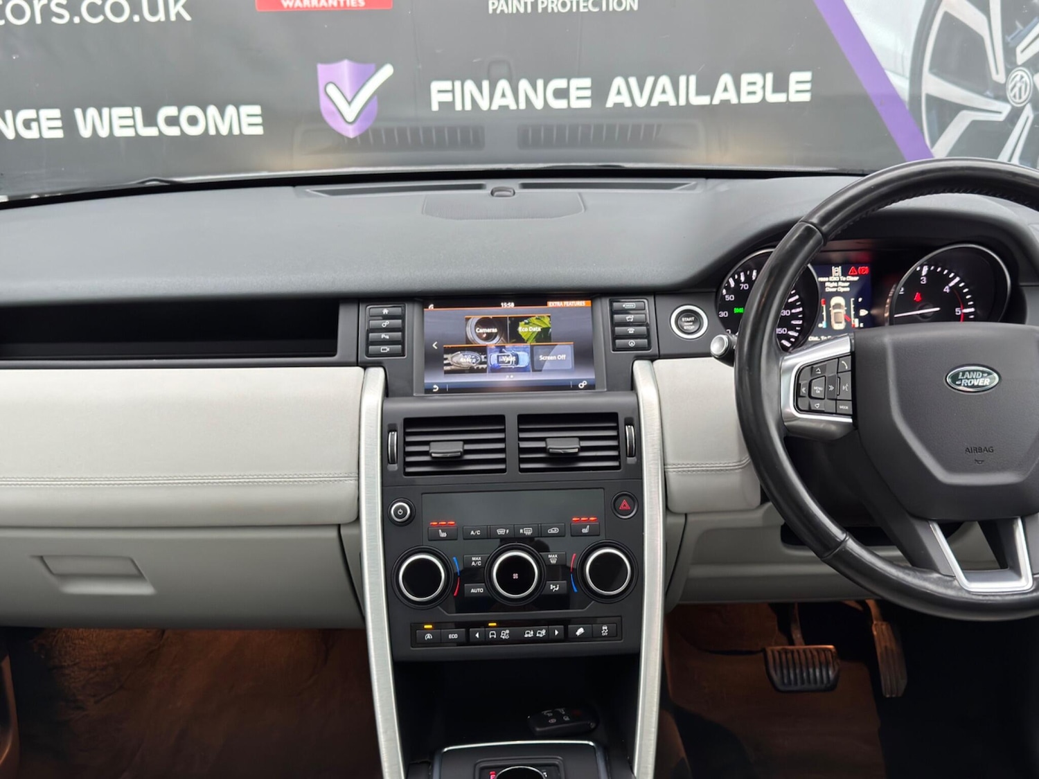 Used Land Rover Discovery Sport 2015 for sale - 77081299: Photo 37