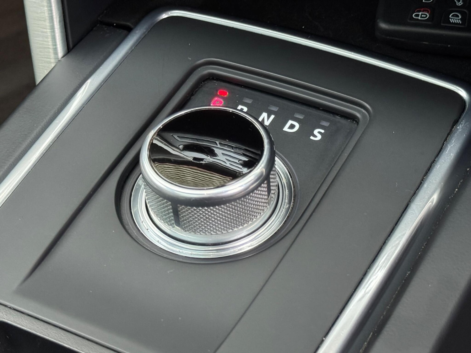 Used Land Rover Discovery Sport 2015 for sale - 77081299: Photo 45