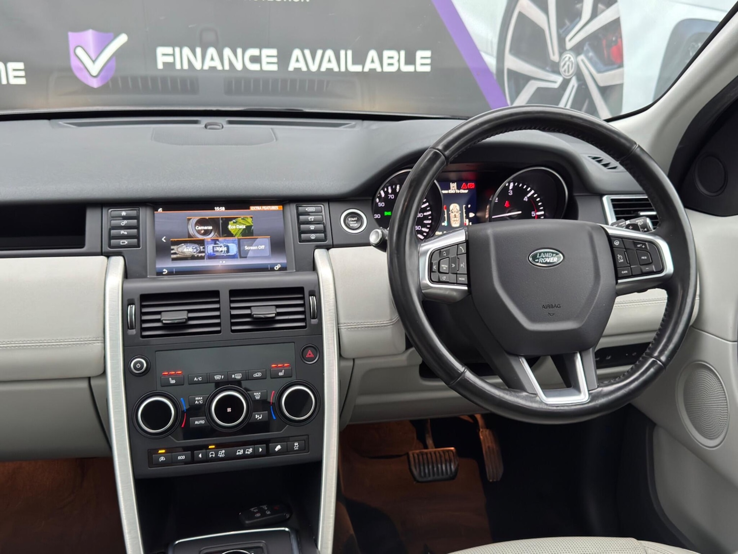 Used Land Rover Discovery Sport 2015 for sale - 77081299: Photo 47