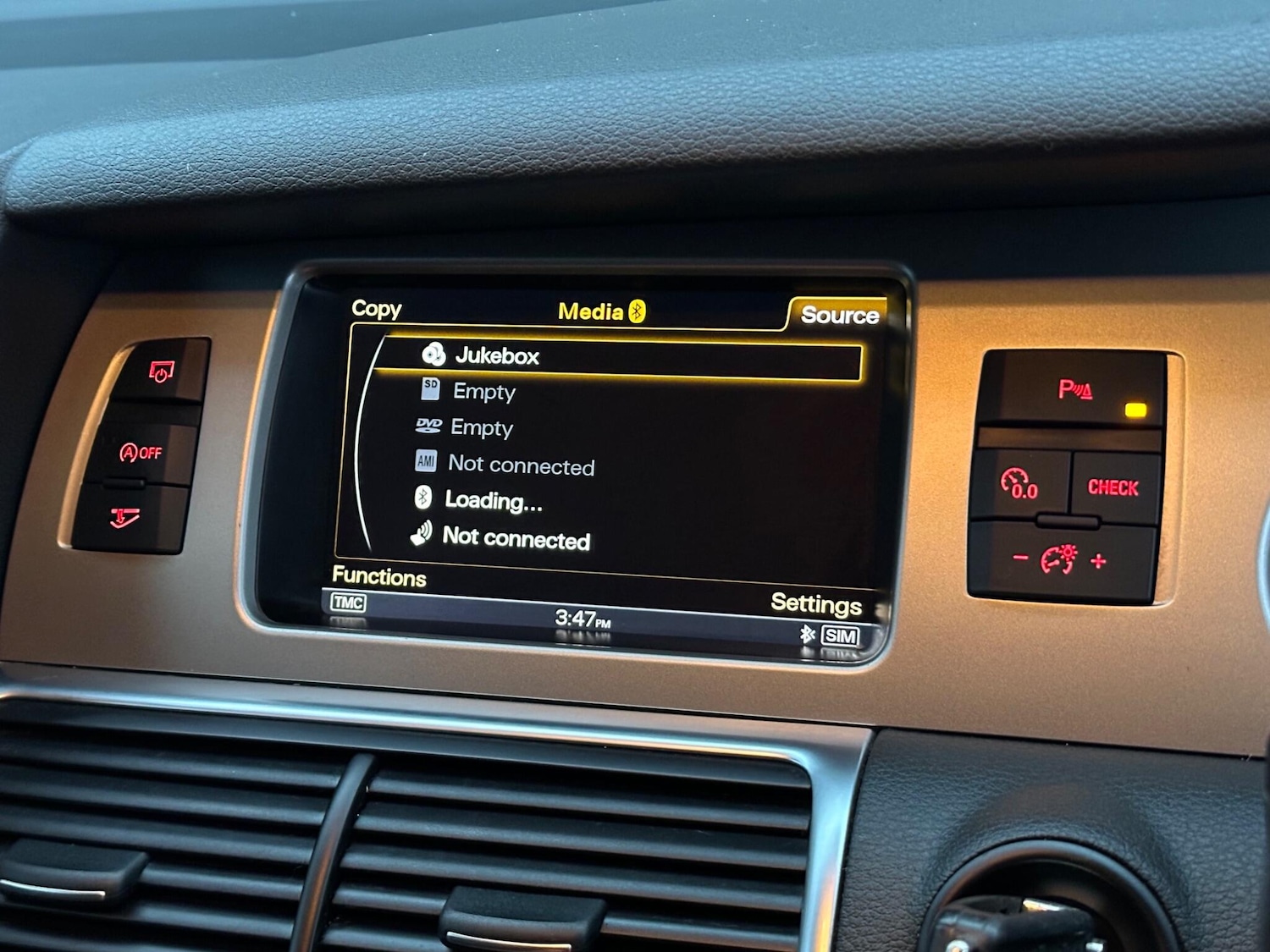 Used Audi Q7 2015 for sale - 76752622: Photo 45