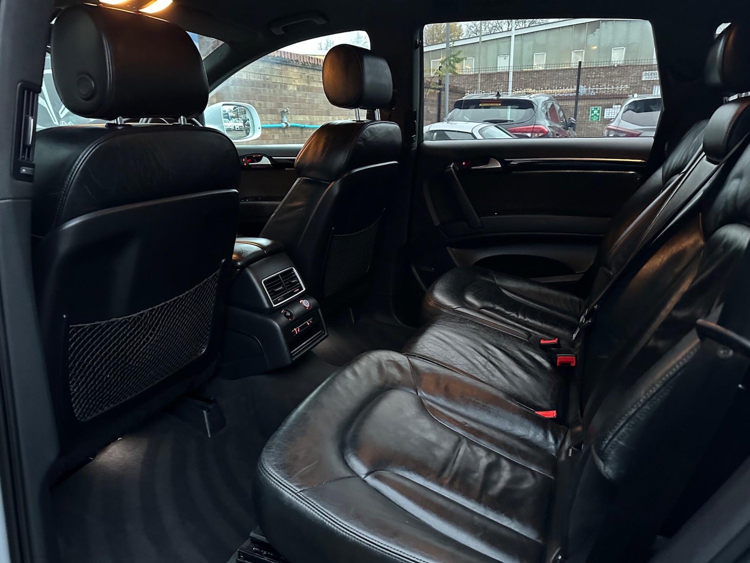 Used Audi Q7 2015 for sale - 76752622: Photo 53