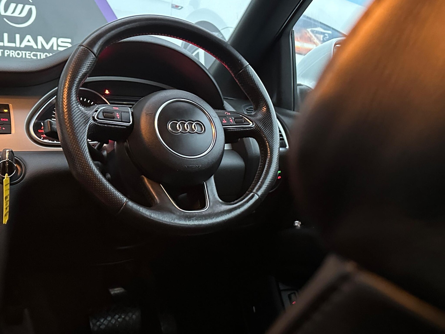 Used Audi Q7 2015 for sale - 76752622: Photo 58