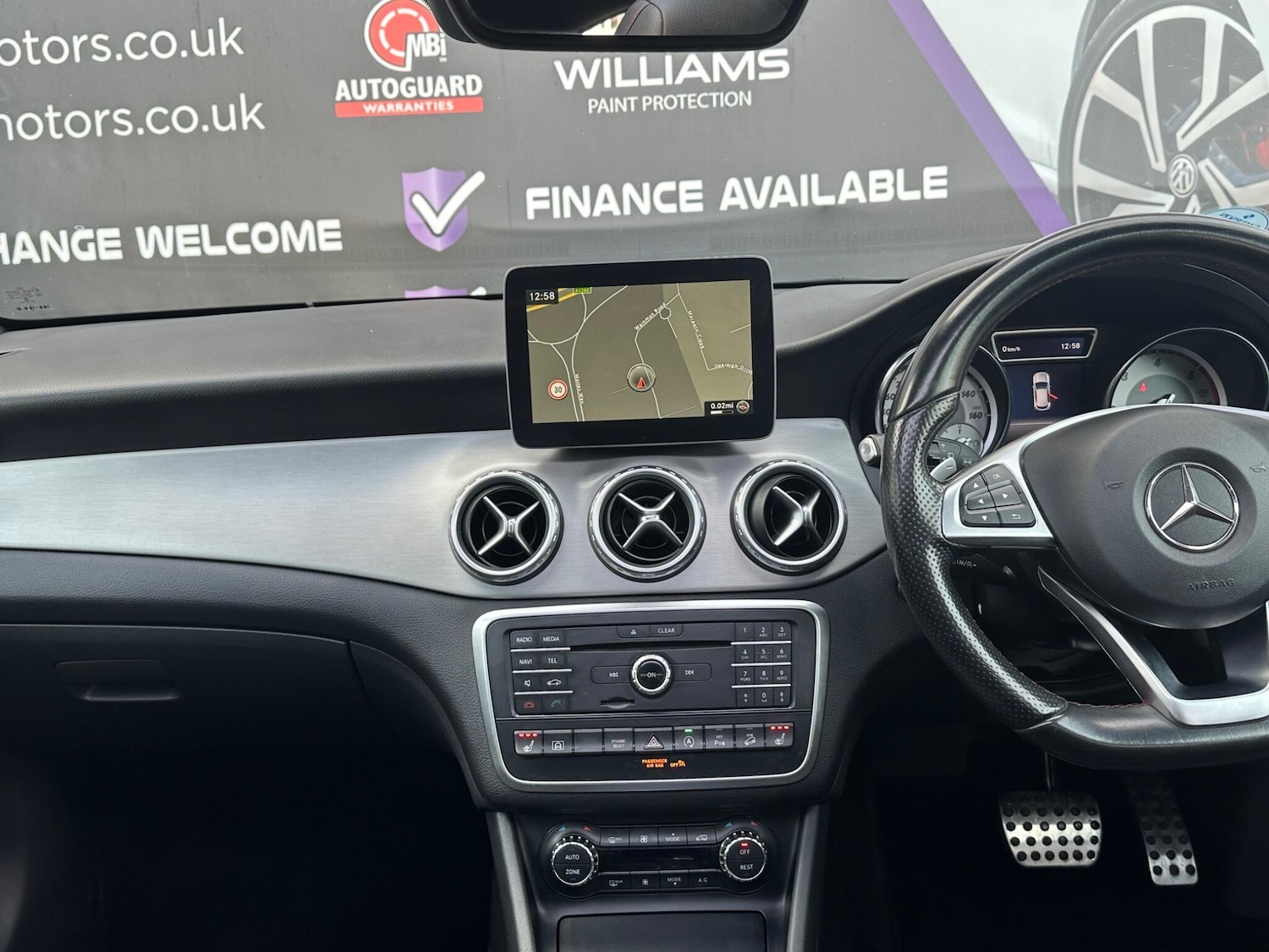 Used Mercedes-Benz GLA 2016 for sale - 76527771: Photo 33