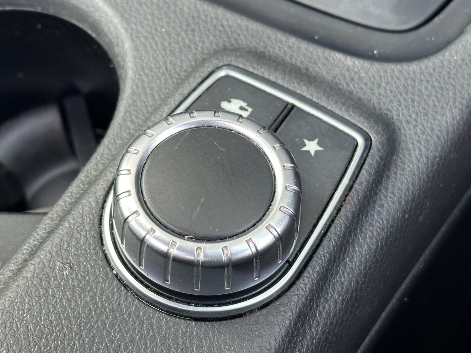 Used Mercedes-Benz GLA 2016 for sale - 76527771: Photo 50