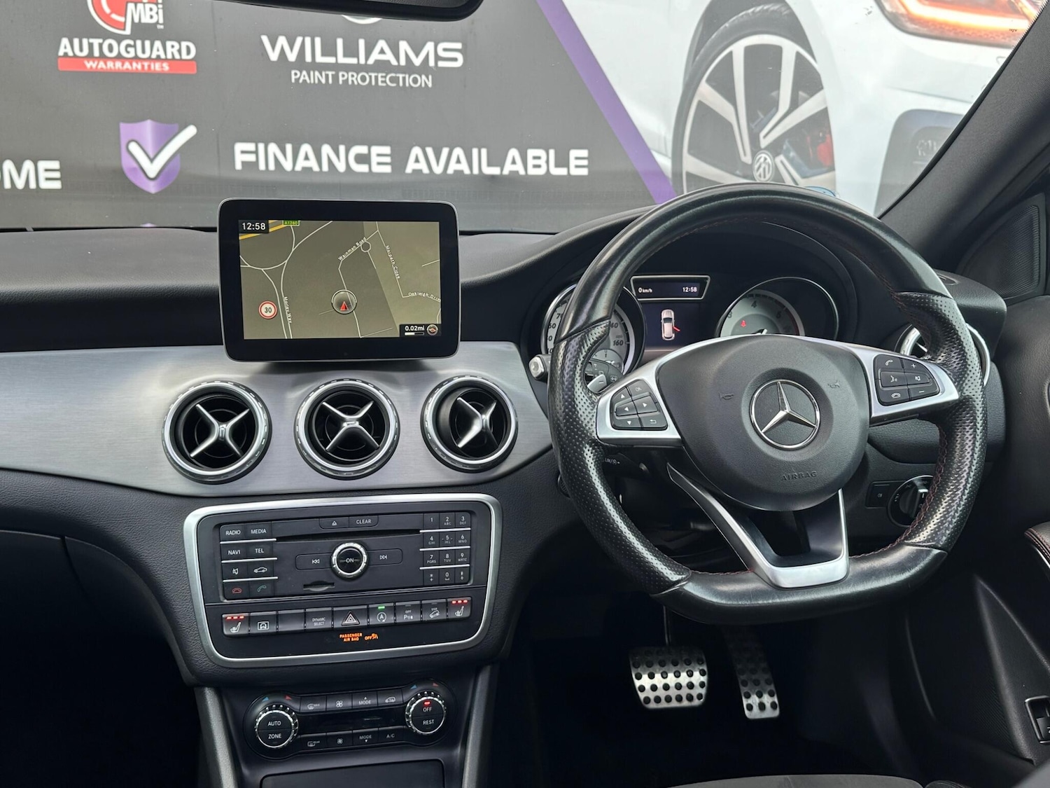 Used Mercedes-Benz GLA 2016 for sale - 76527771: Photo 51