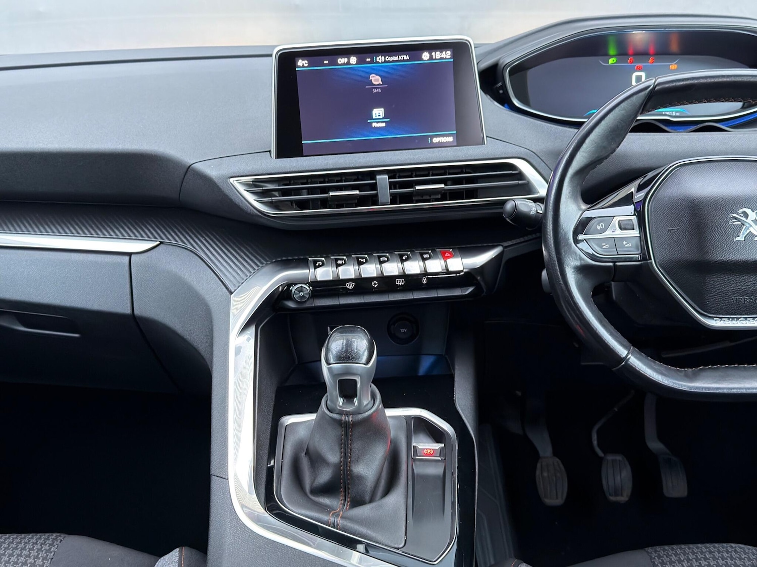 Used Peugeot 3008 2017 for sale - 77564624: Photo 14