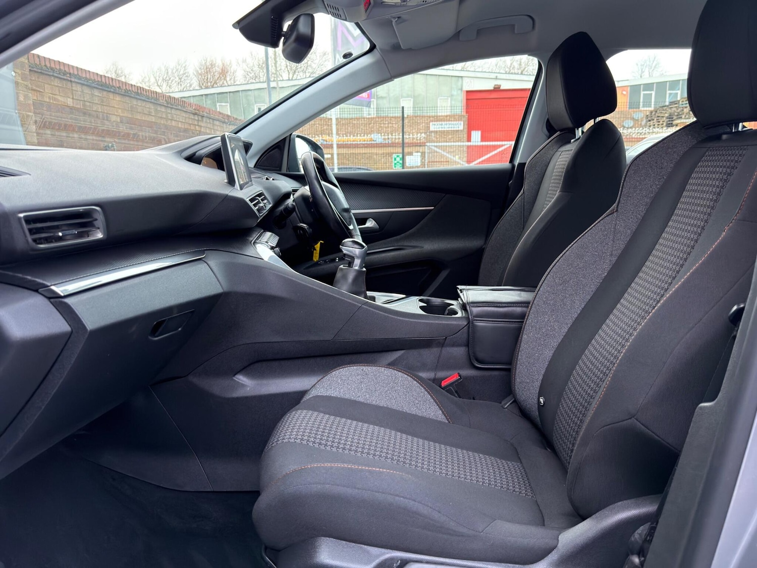 Used Peugeot 3008 2017 for sale - 77564624: Photo 19