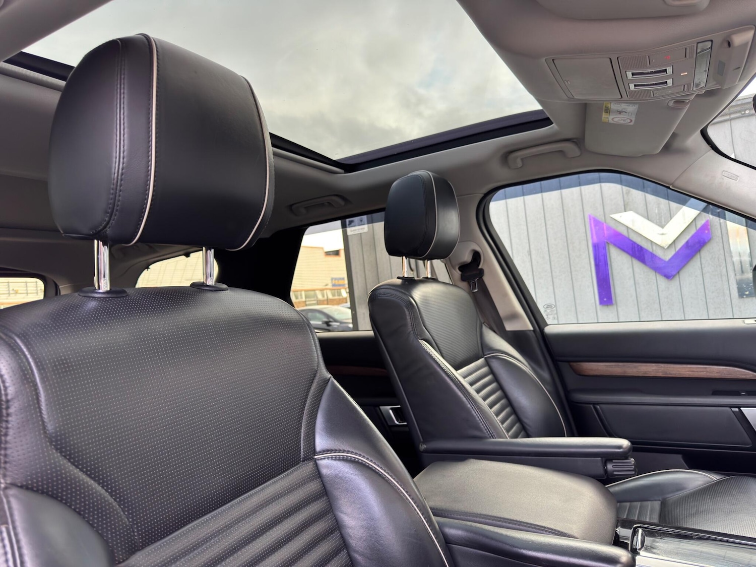 Used Land Rover Discovery for sale - 77331939: Photo 9