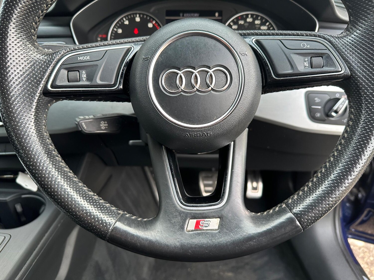 Used Audi A4 Avant 2017 for sale - 75949100: Photo 28