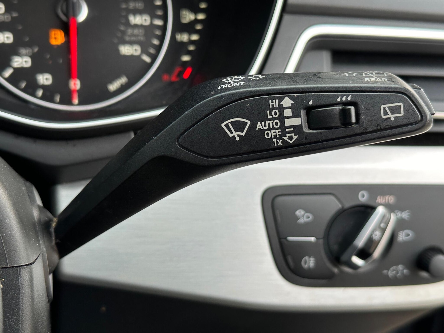 Used Audi A4 Avant 2017 for sale - 75949100: Photo 30