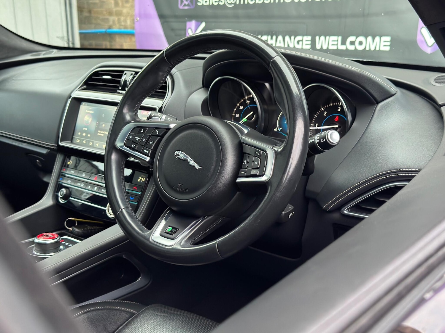 Used Jaguar F-Pace 2020 for sale - 77015229: Photo 10