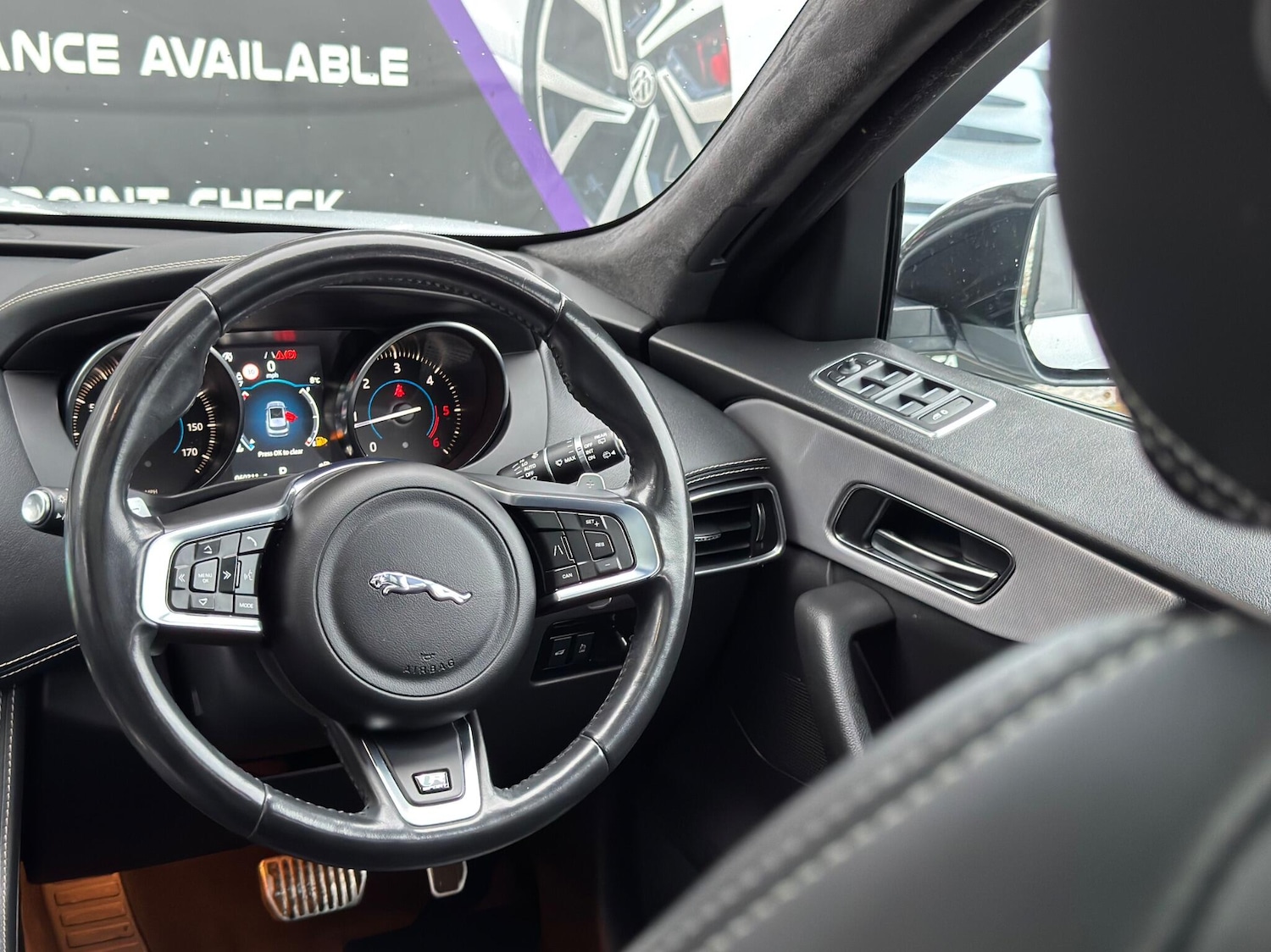 Used Jaguar F-Pace 2020 for sale - 77015229: Photo 12