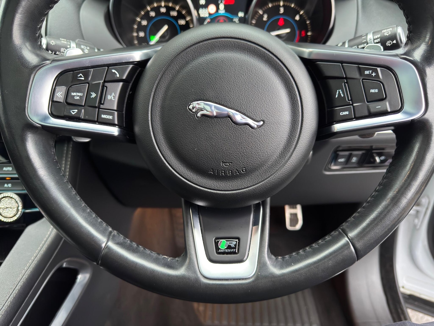 Used Jaguar F-Pace 2020 for sale - 77015229: Photo 31