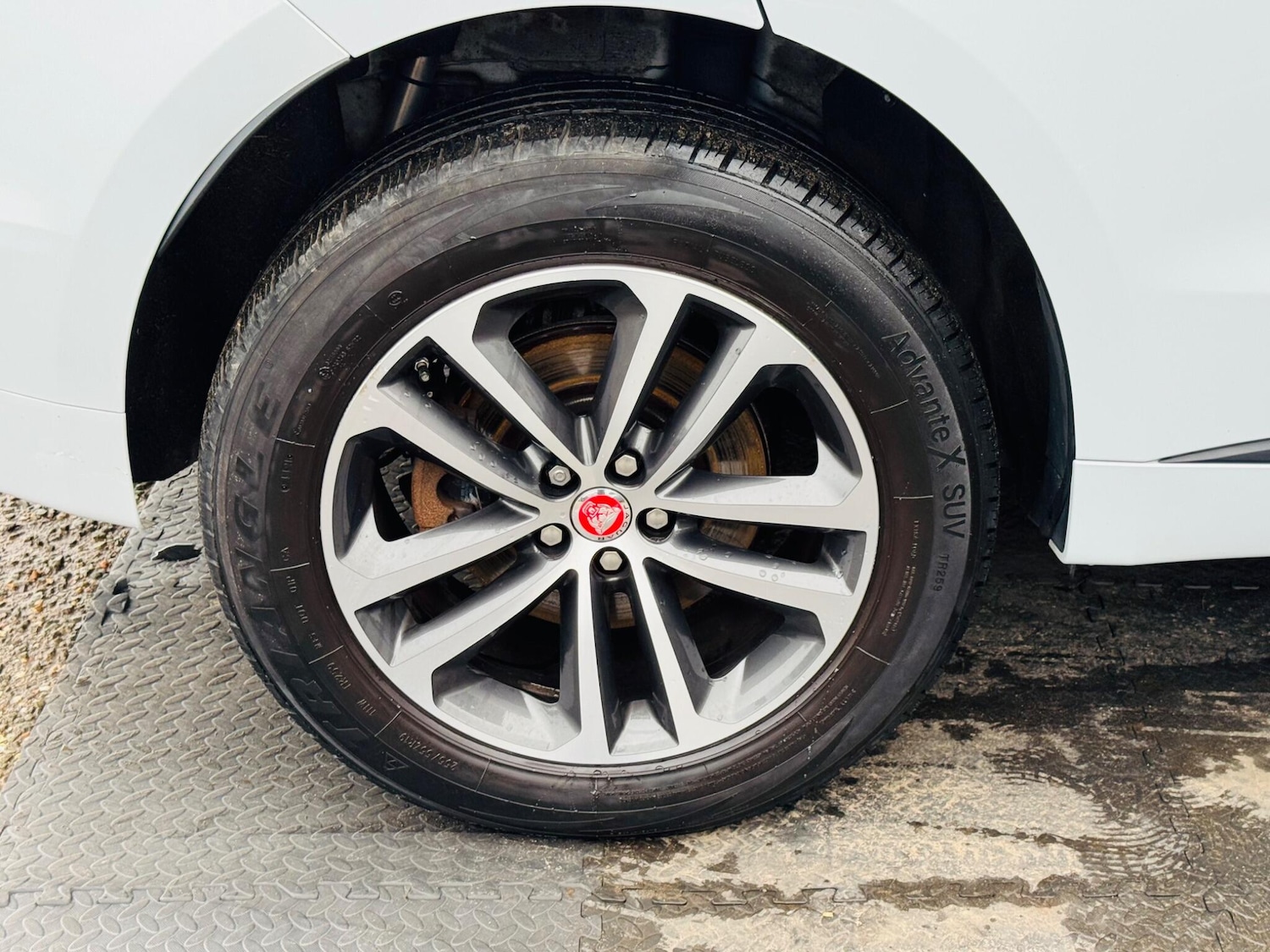 Used Jaguar F-Pace 2020 for sale - 77015229: Photo 8