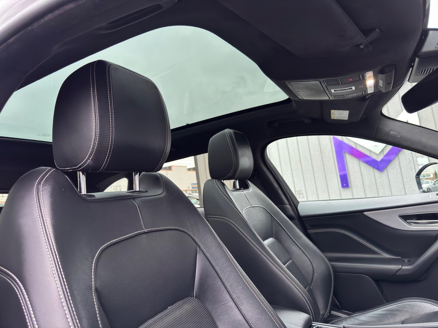 Used Jaguar F-Pace 2020 for sale - 77015229: Photo 9