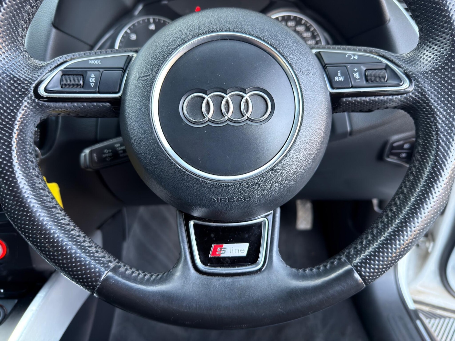 Used Audi Q5 2014 for sale - 77940510: Photo 34