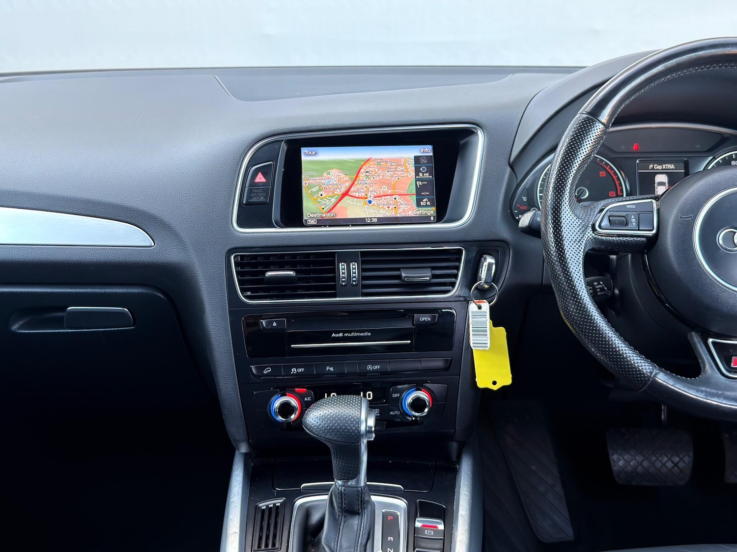 Used Audi Q5 2014 for sale - 77940510: Photo 37