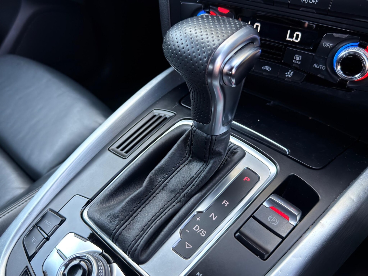 Used Audi Q5 2014 for sale - 77940510: Photo 49