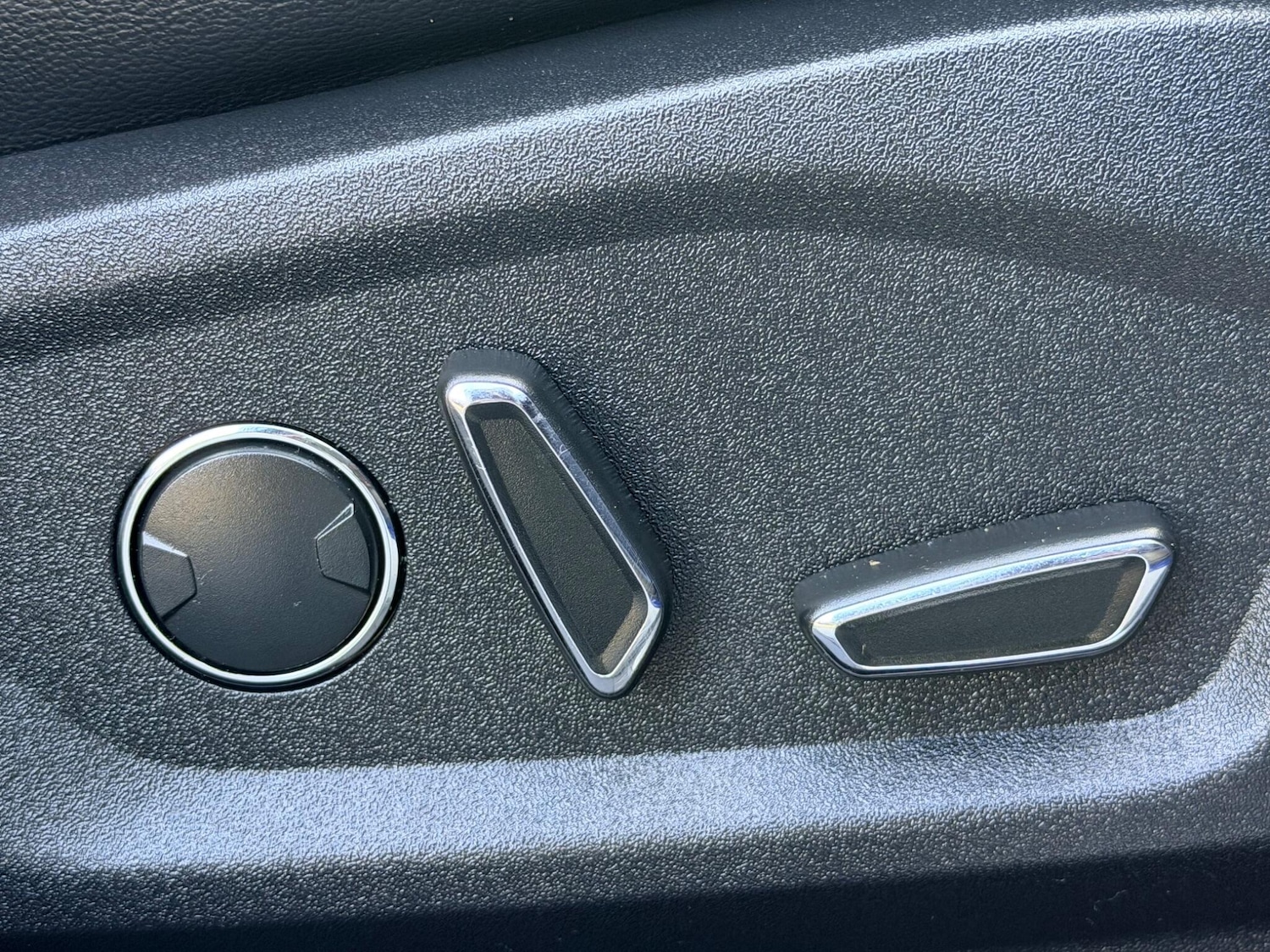 Used Ford S-Max 2015 for sale - 78116450: Photo 26