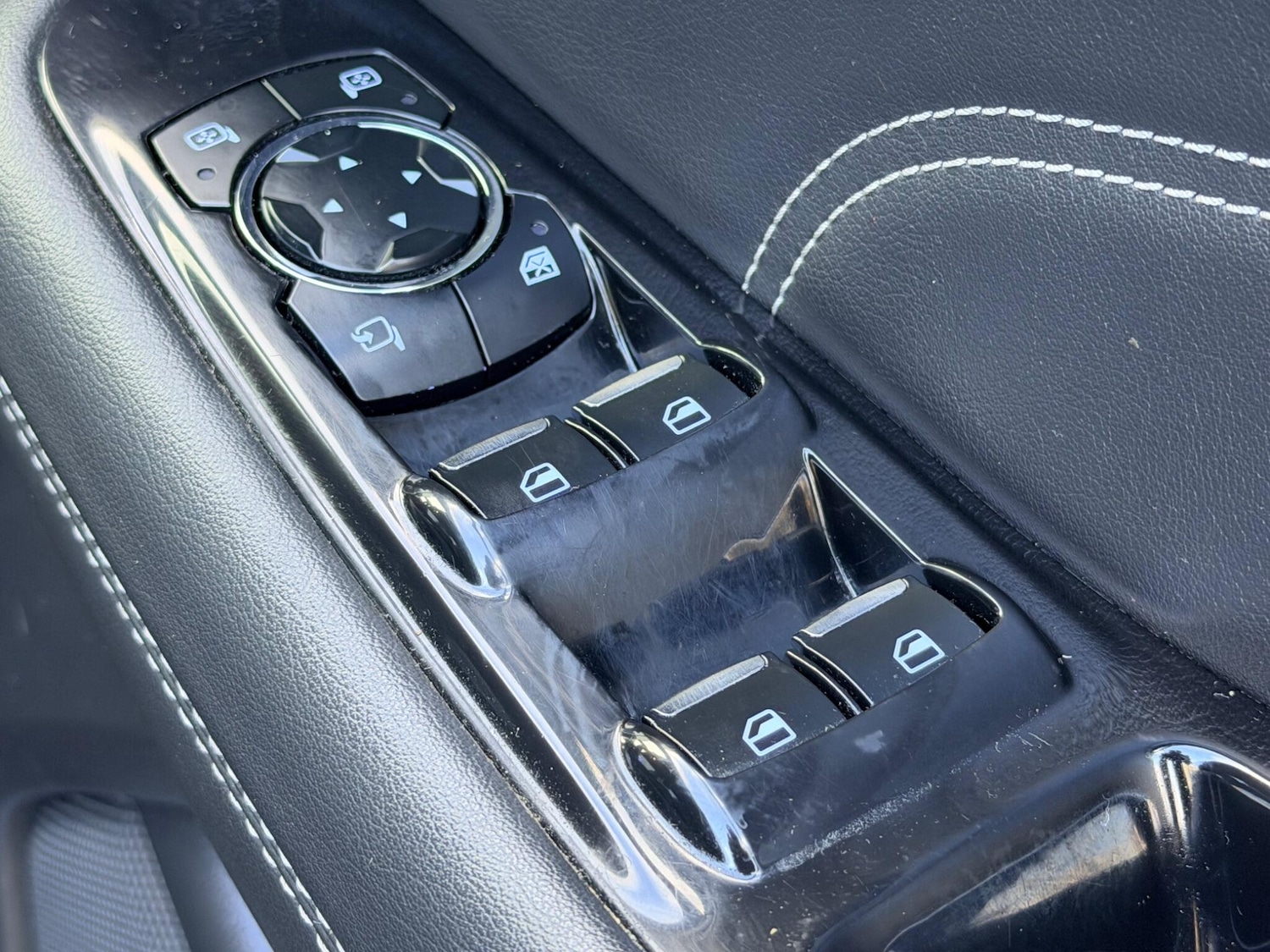 Used Ford S-Max 2015 for sale - 78116450: Photo 27