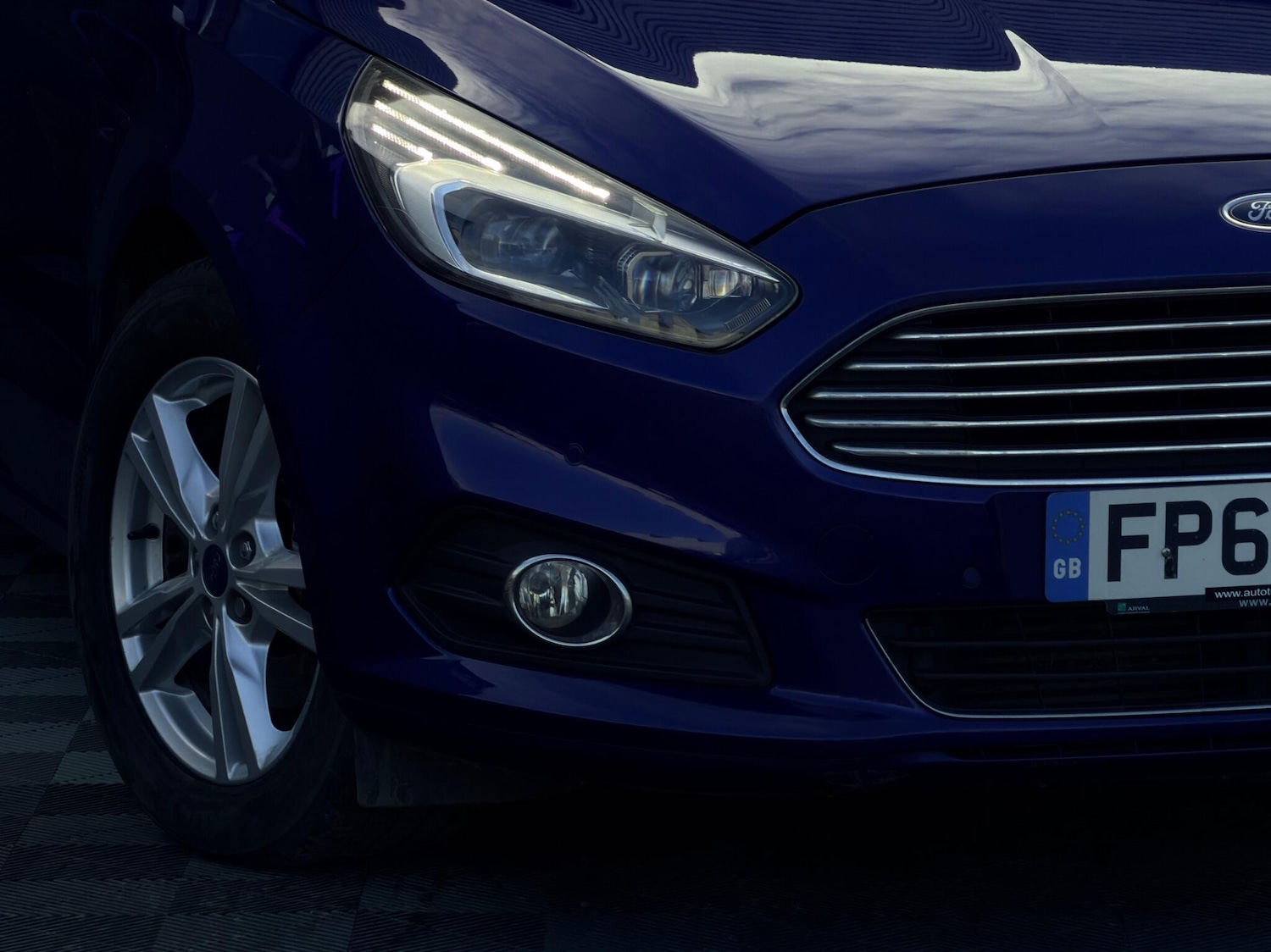 Used Ford S-Max 2015 for sale - 78116450: Photo 5