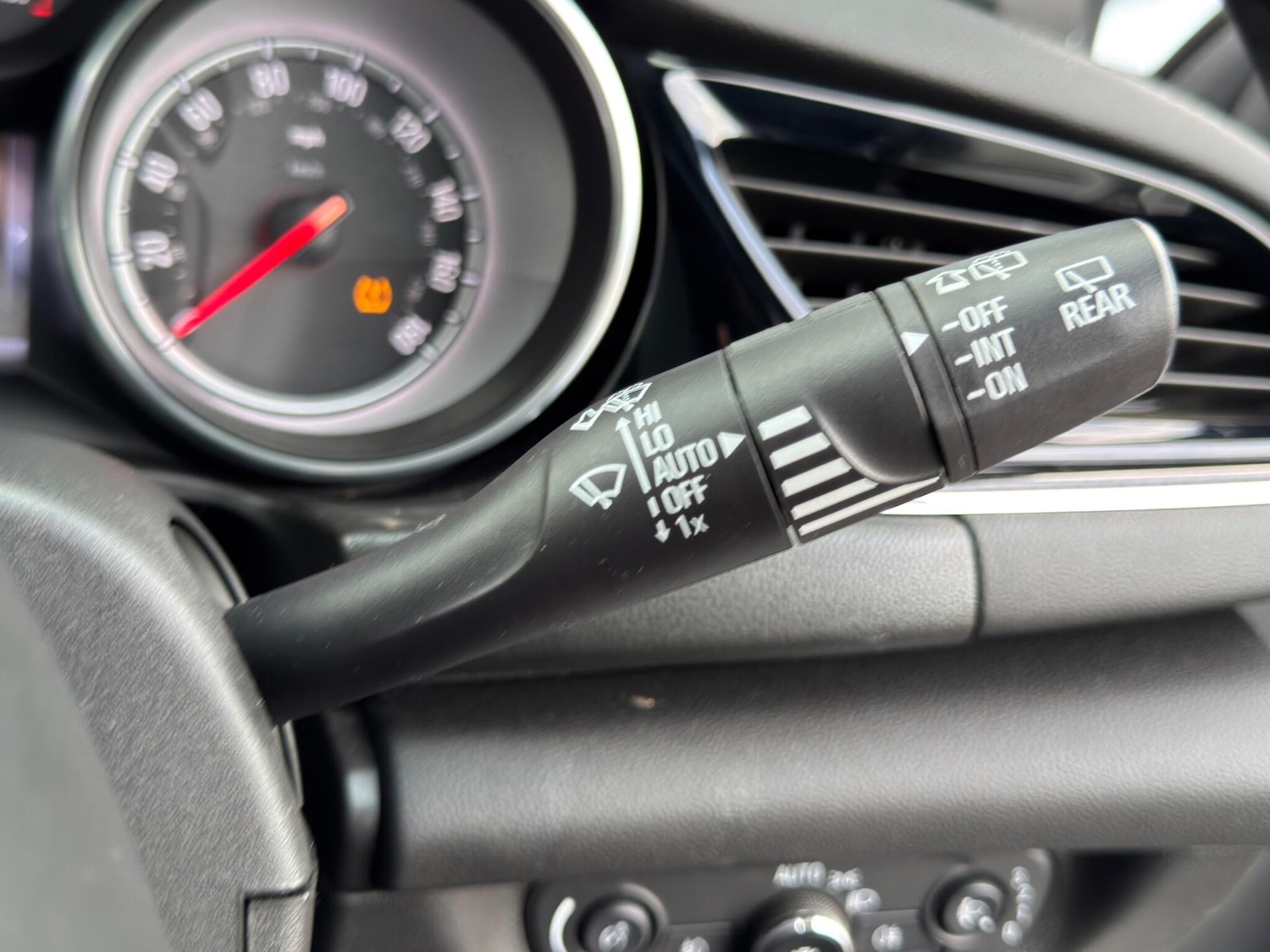 Used Vauxhall Insignia 2018 for sale - 77081286: Photo 30