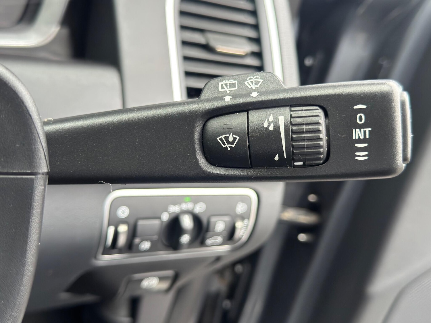 Used Volvo XC60 2016 for sale - 77238534: Photo 27