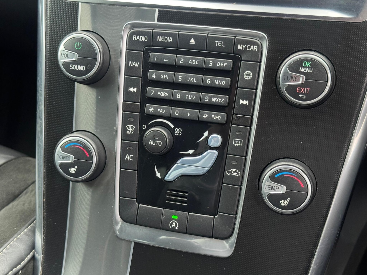 Used Volvo XC60 2016 for sale - 77238534: Photo 40