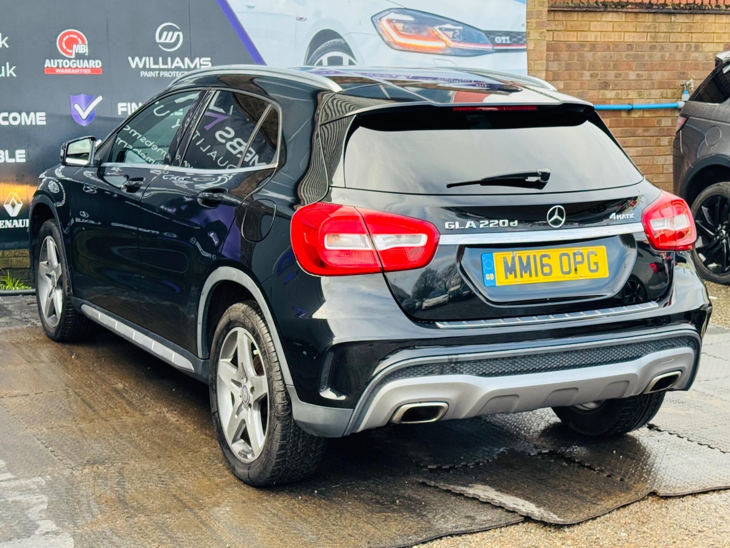 Used Mercedes-Benz GLA 2016 for sale - 77396601: Photo 16