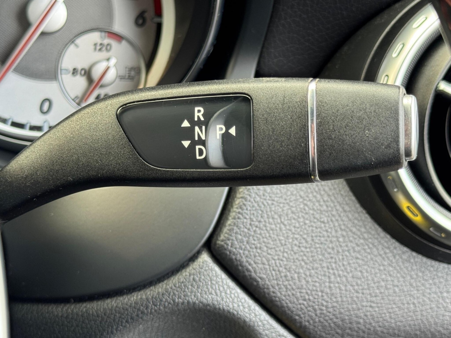 Used Mercedes-Benz GLA 2016 for sale - 77396601: Photo 32