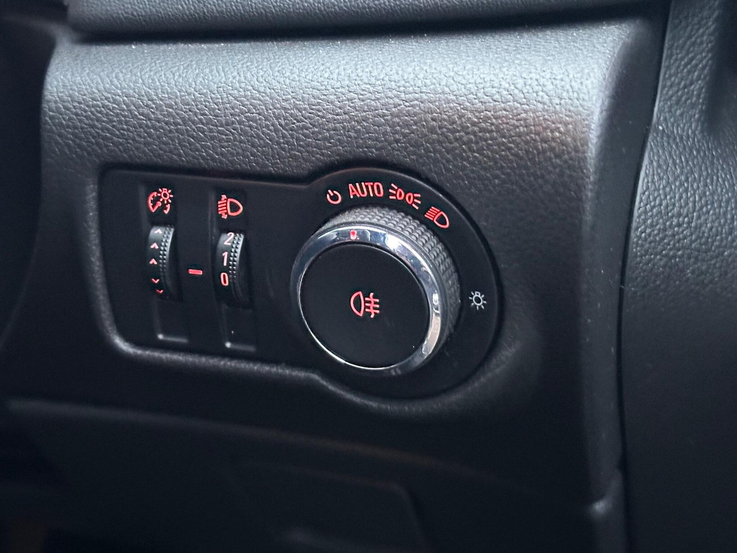 Used Vauxhall Astra GTC 2013 for sale - 76314685: Photo 23