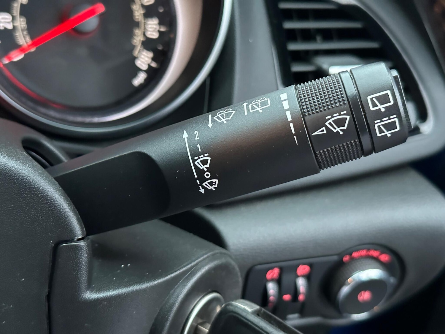 Used Vauxhall Astra GTC 2013 for sale - 76314685: Photo 27