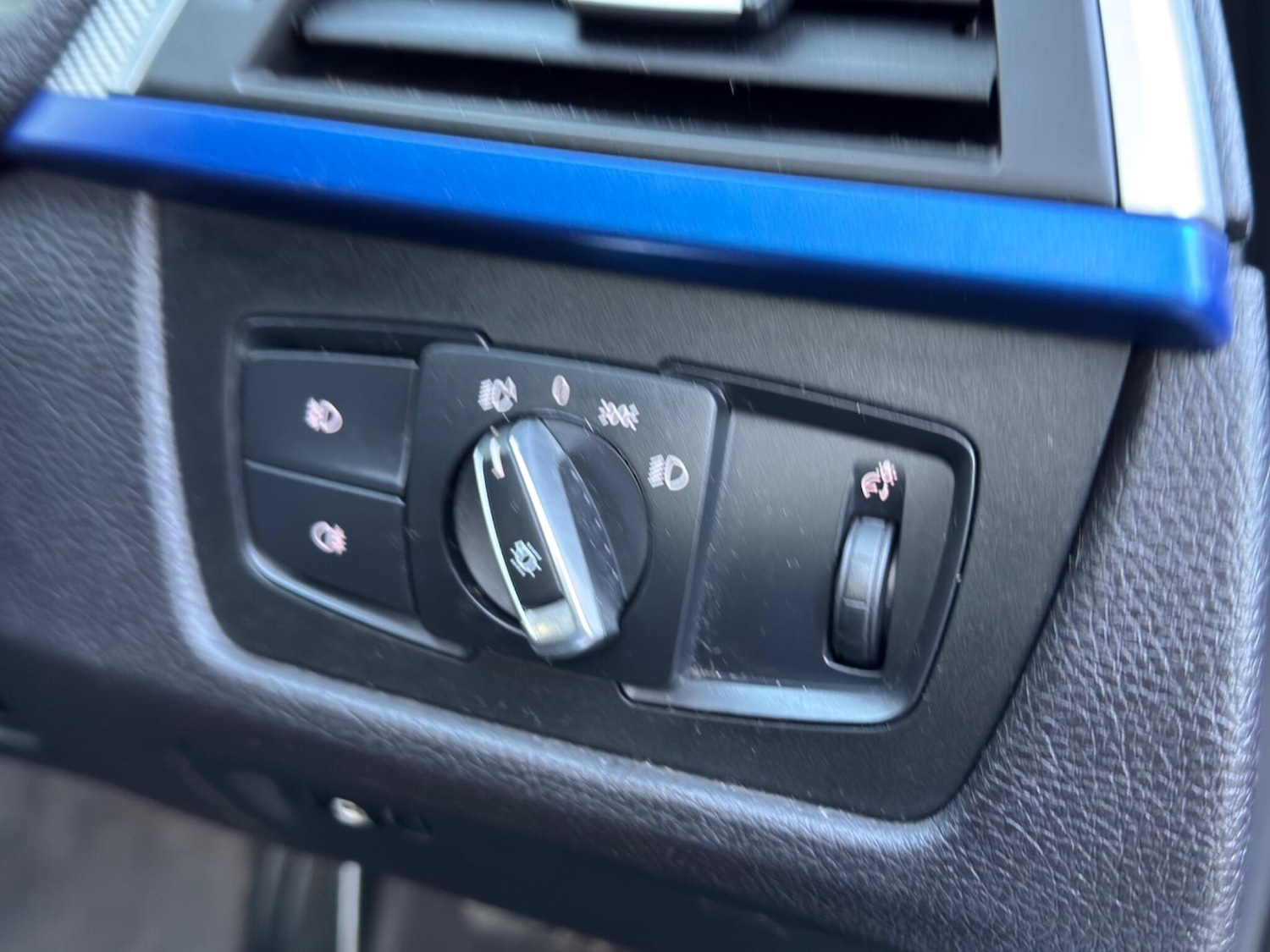 Used BMW 3 Series 2016 for sale - 76850113: Photo 25