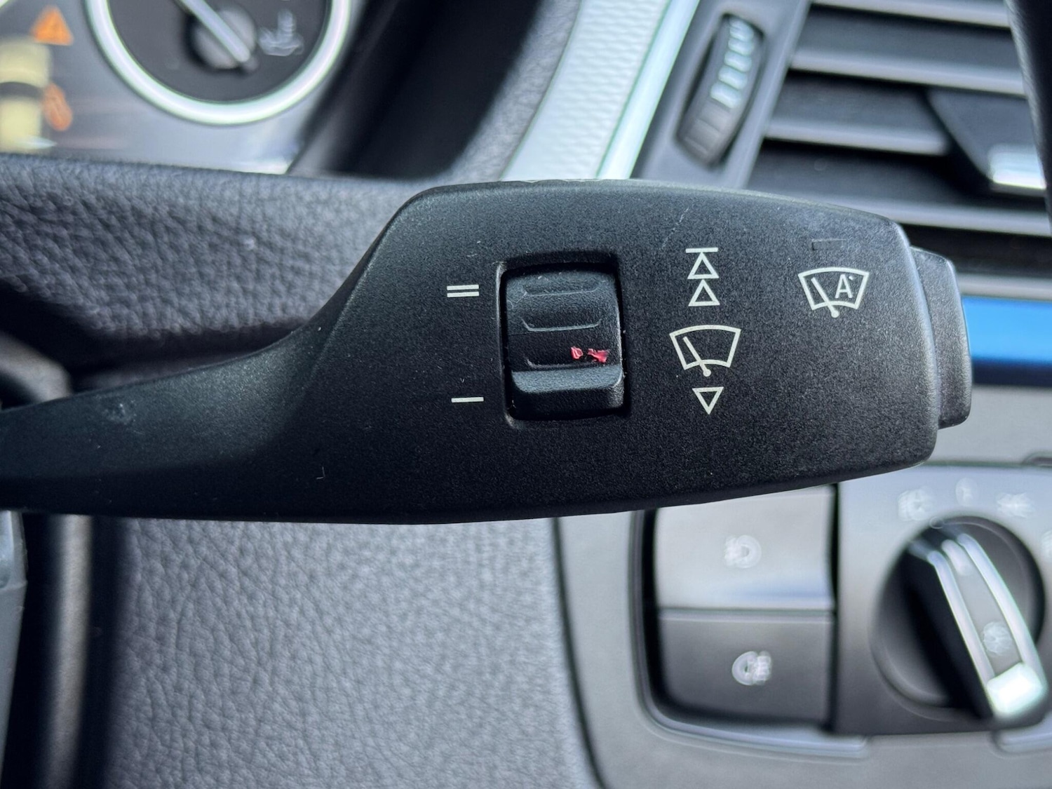 Used BMW 3 Series 2016 for sale - 76850113: Photo 31