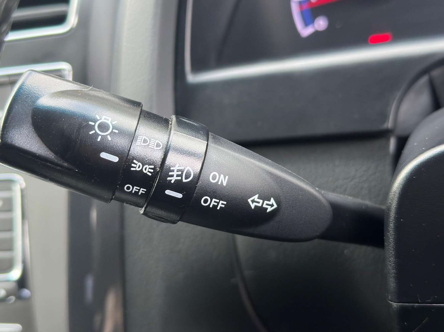 Used Ssangyong Rexton 2017 for sale - 77358740: Photo 18