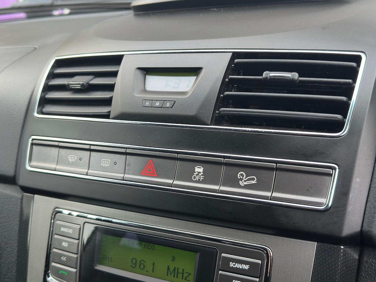 Used Ssangyong Rexton 2017 for sale - 77358740: Photo 23