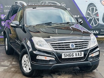 Used Ssangyong Rexton 2017 for sale - 77358740: Photo