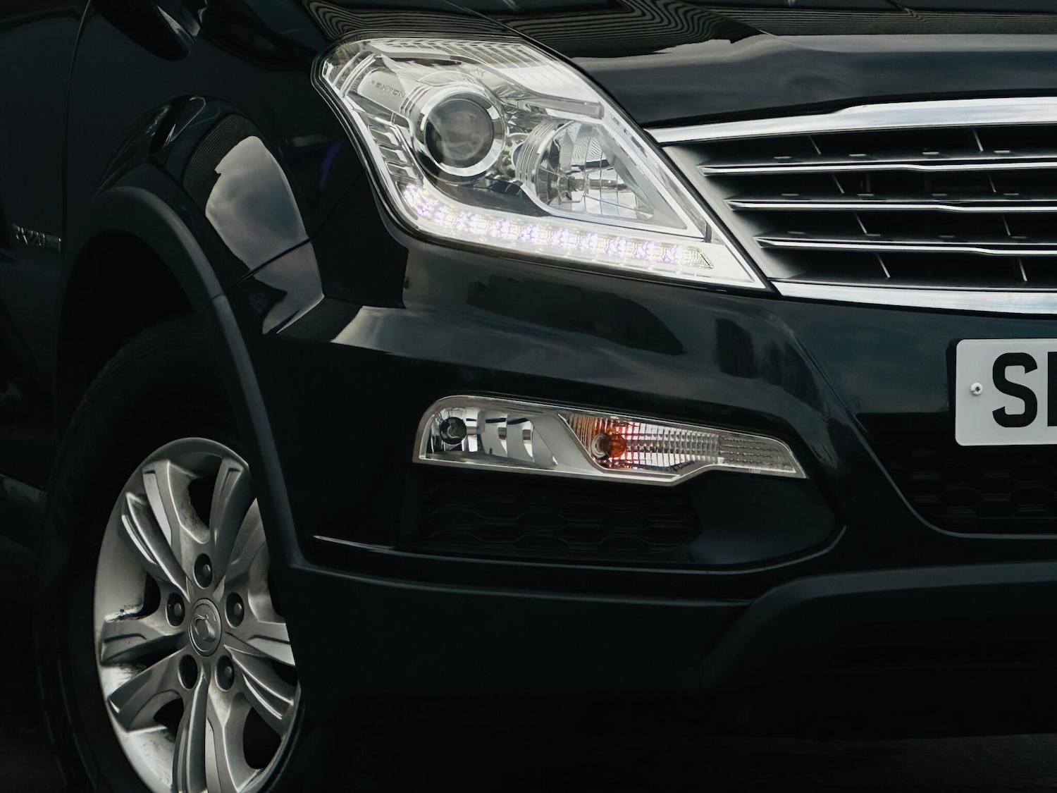 Used Ssangyong Rexton 2017 for sale - 77358740: Photo 4