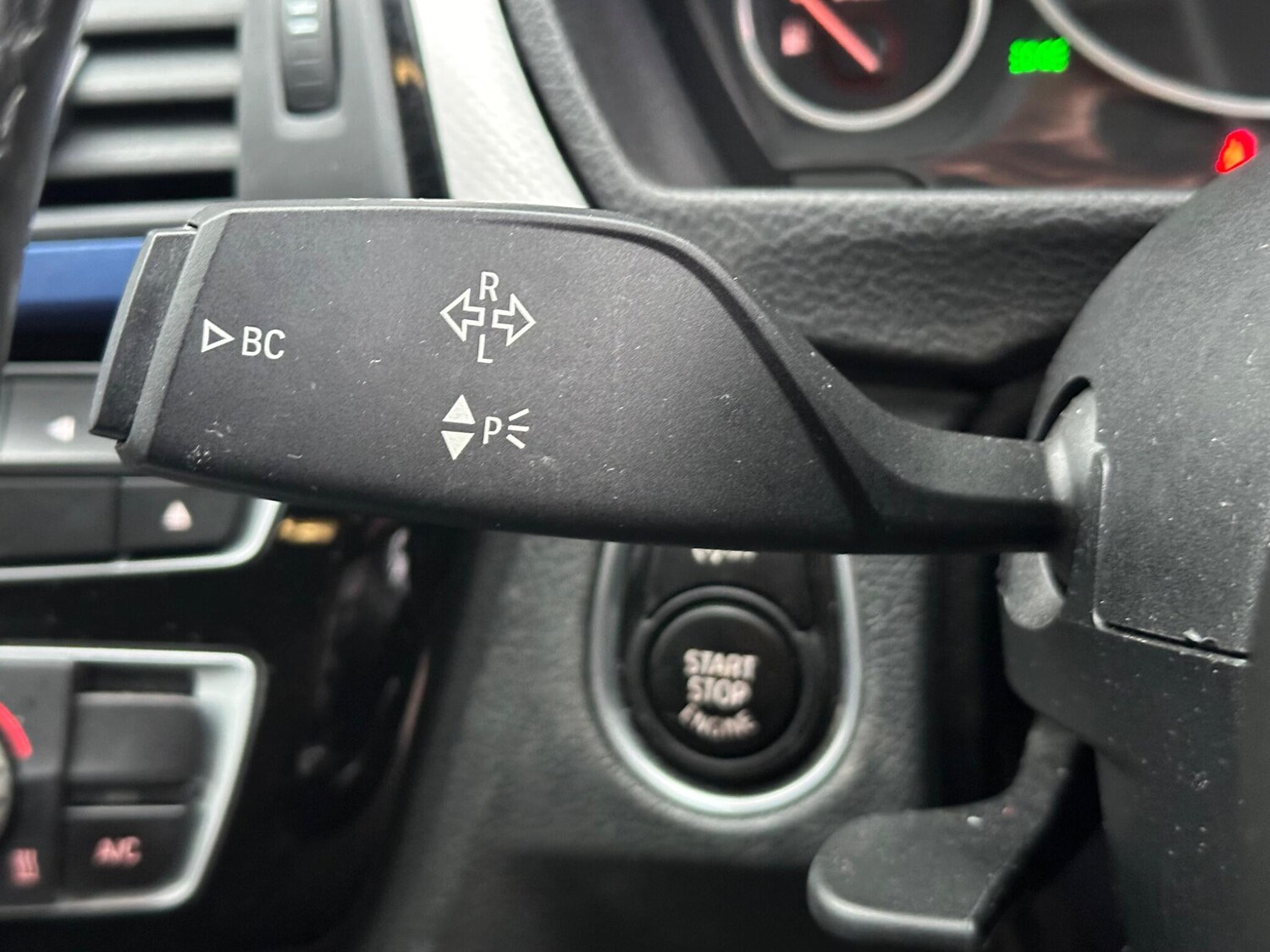 Used BMW 3 Series 2017 for sale - 76607274: Photo 28