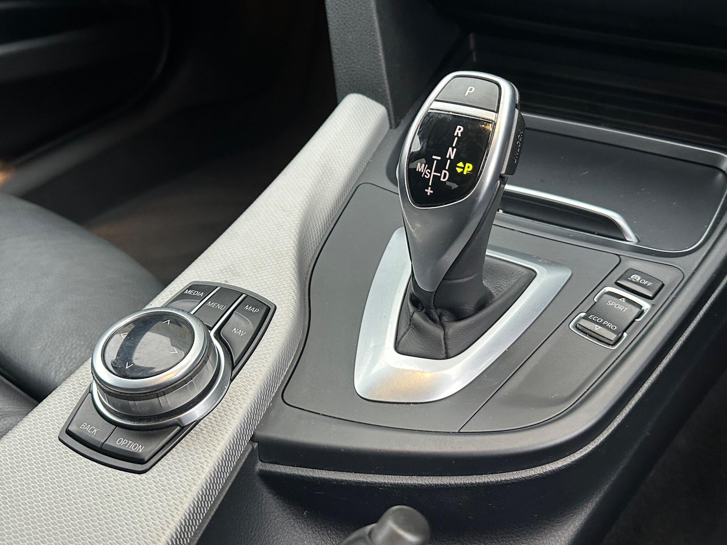 Used BMW 3 Series 2017 for sale - 76607274: Photo 47