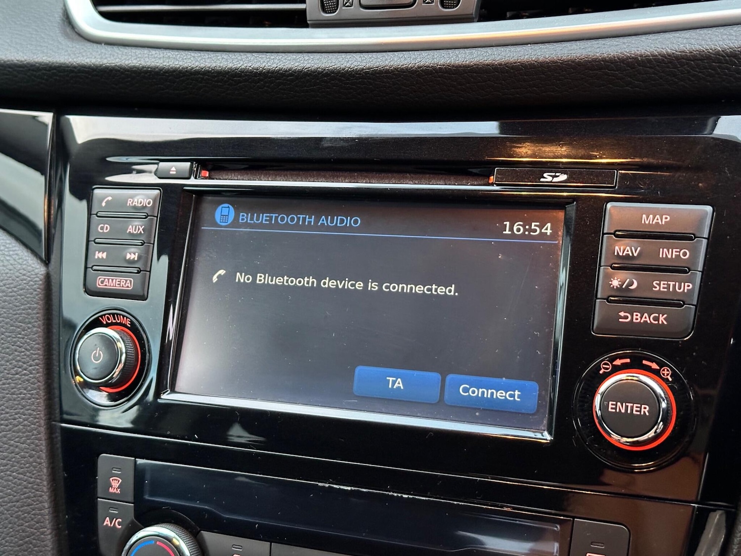 Used Nissan Qashqai 2015 for sale - 76607272: Photo 43