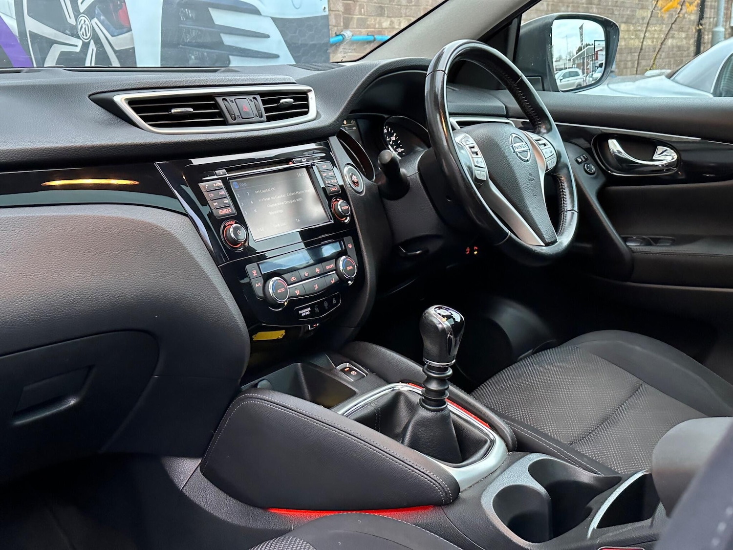 Used Nissan Qashqai 2015 for sale - 76607272: Photo 49