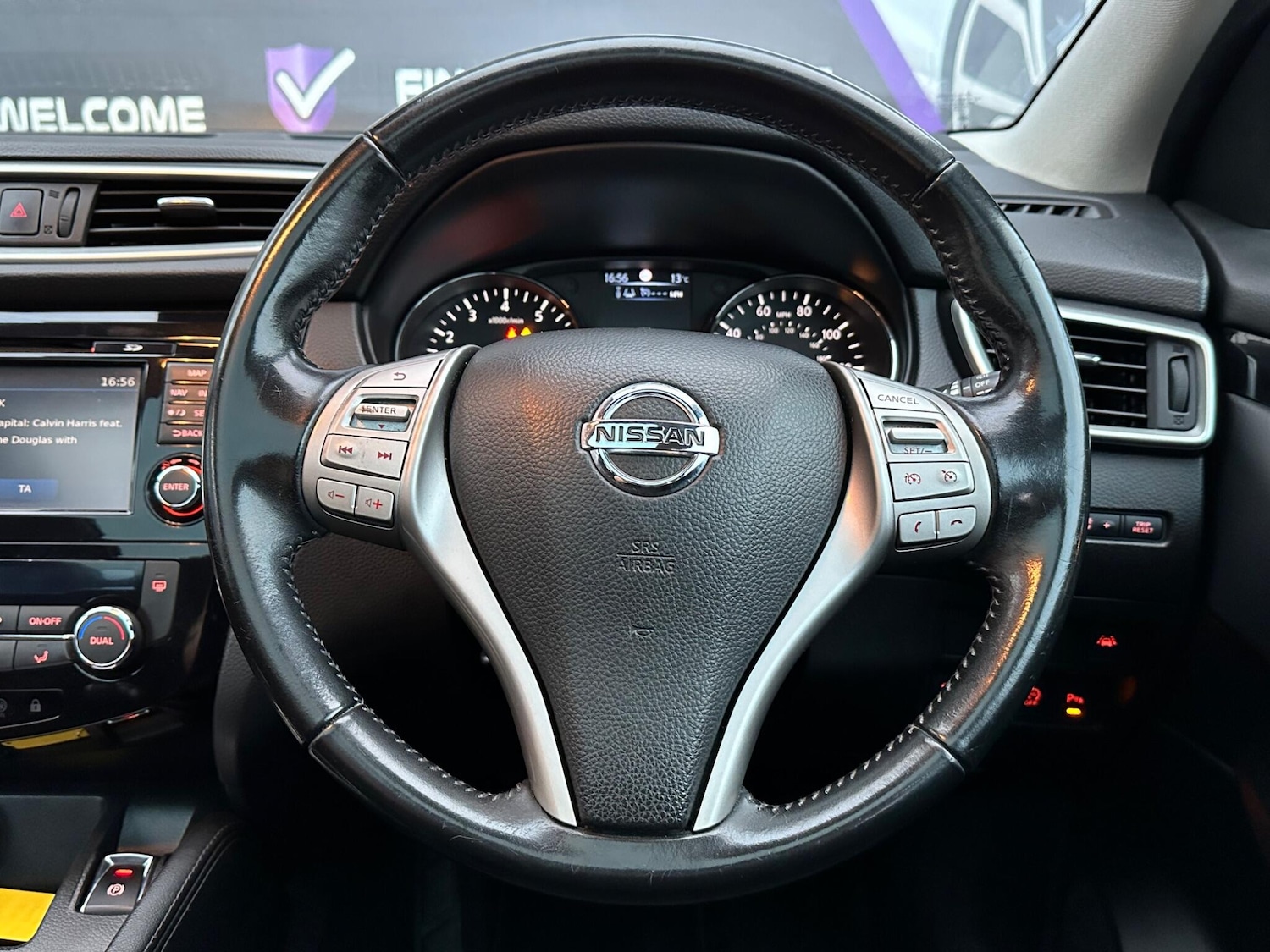 Used Nissan Qashqai 2015 for sale - 76607272: Photo 53