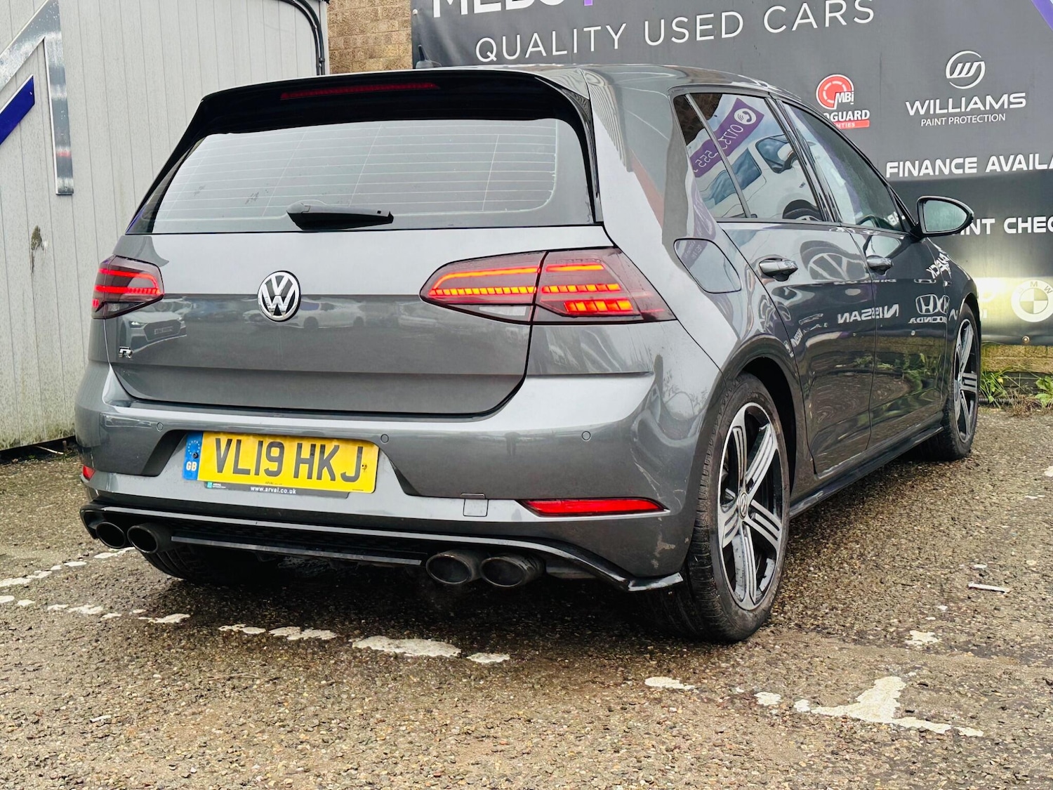Used Volkswagen Golf 2019 for sale - 76607029: Photo 19