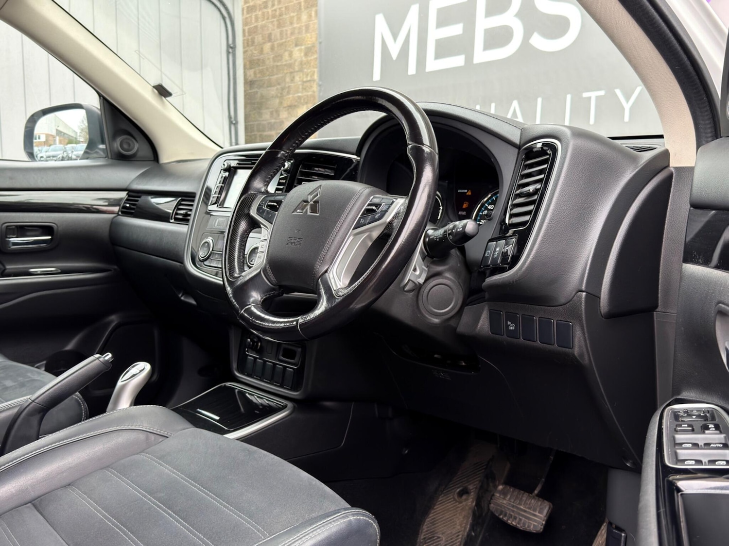 Used Mitsubishi Outlander 2017 for sale - 78058838: Photo 11