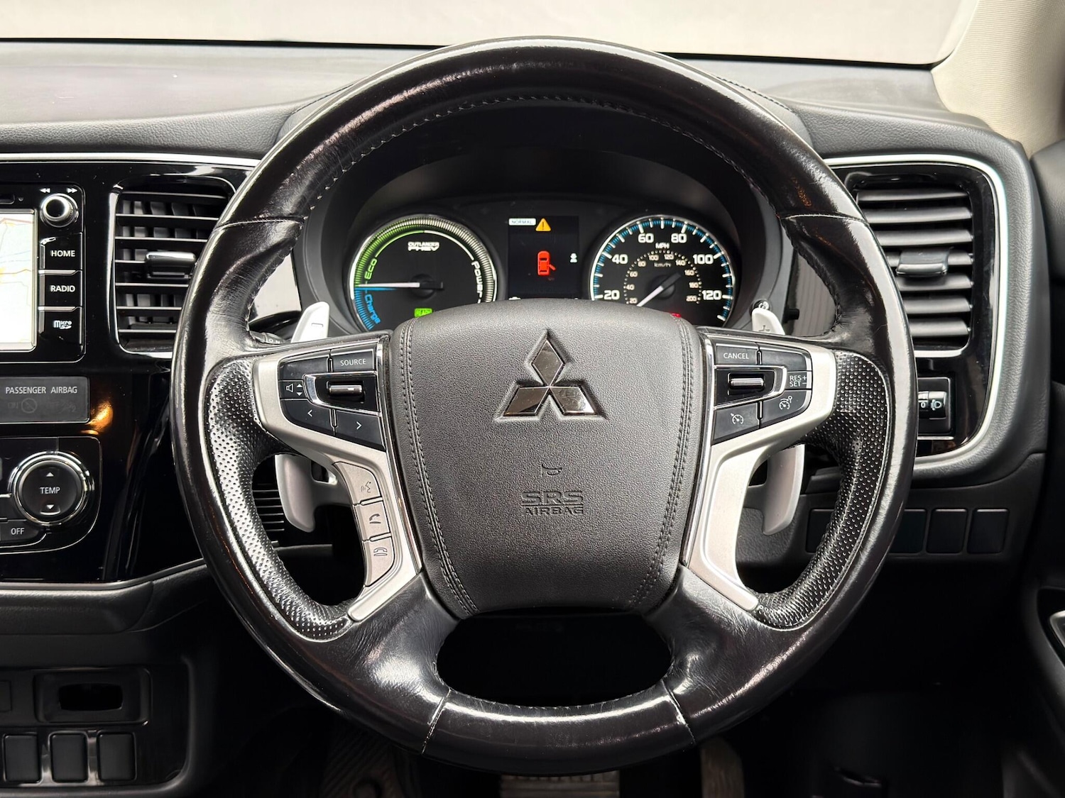 Used Mitsubishi Outlander 2017 for sale - 78058838: Photo 51